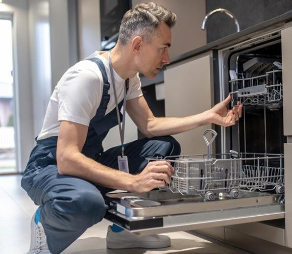 صيانة غسالات الأطباق